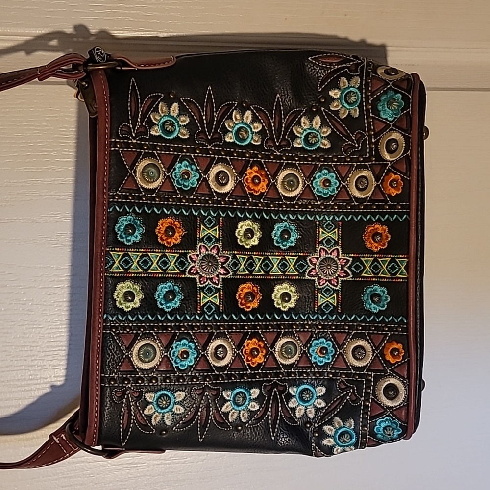 P&G Collection Concealed Carry Purse NWT